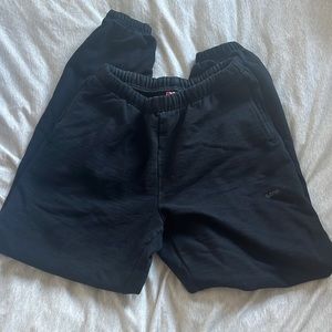 Aritzia TNA Joggers